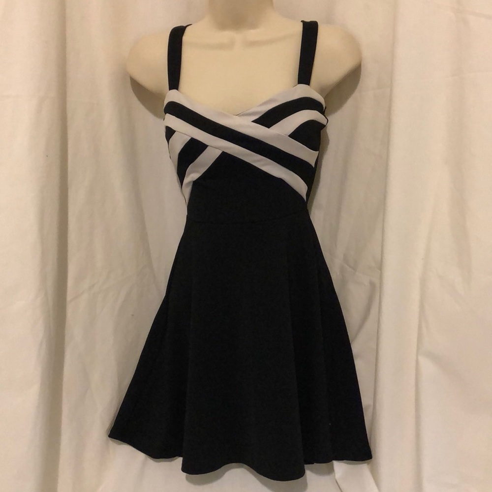 Charlotte Russe mini dress black and white